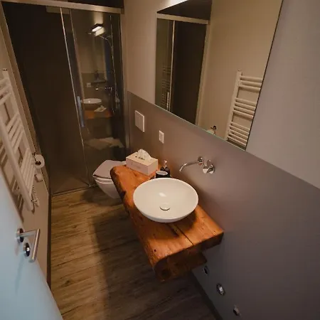 Stalder Meat & Bed Panzió Muralto