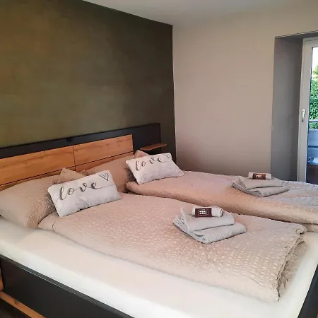 Bed & Breakfast Stalder Meat & Bed
