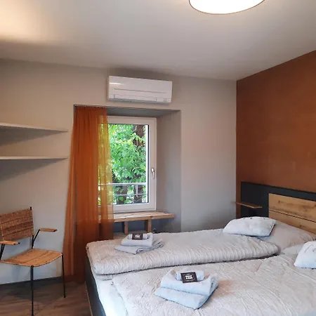 Bed & Breakfast Stalder Meat & Bed *