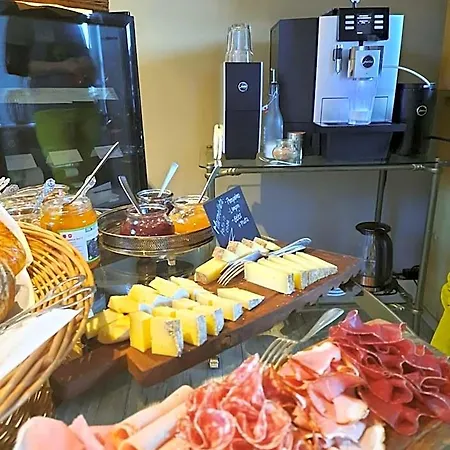 Stalder Meat & Bed 3* Muralto